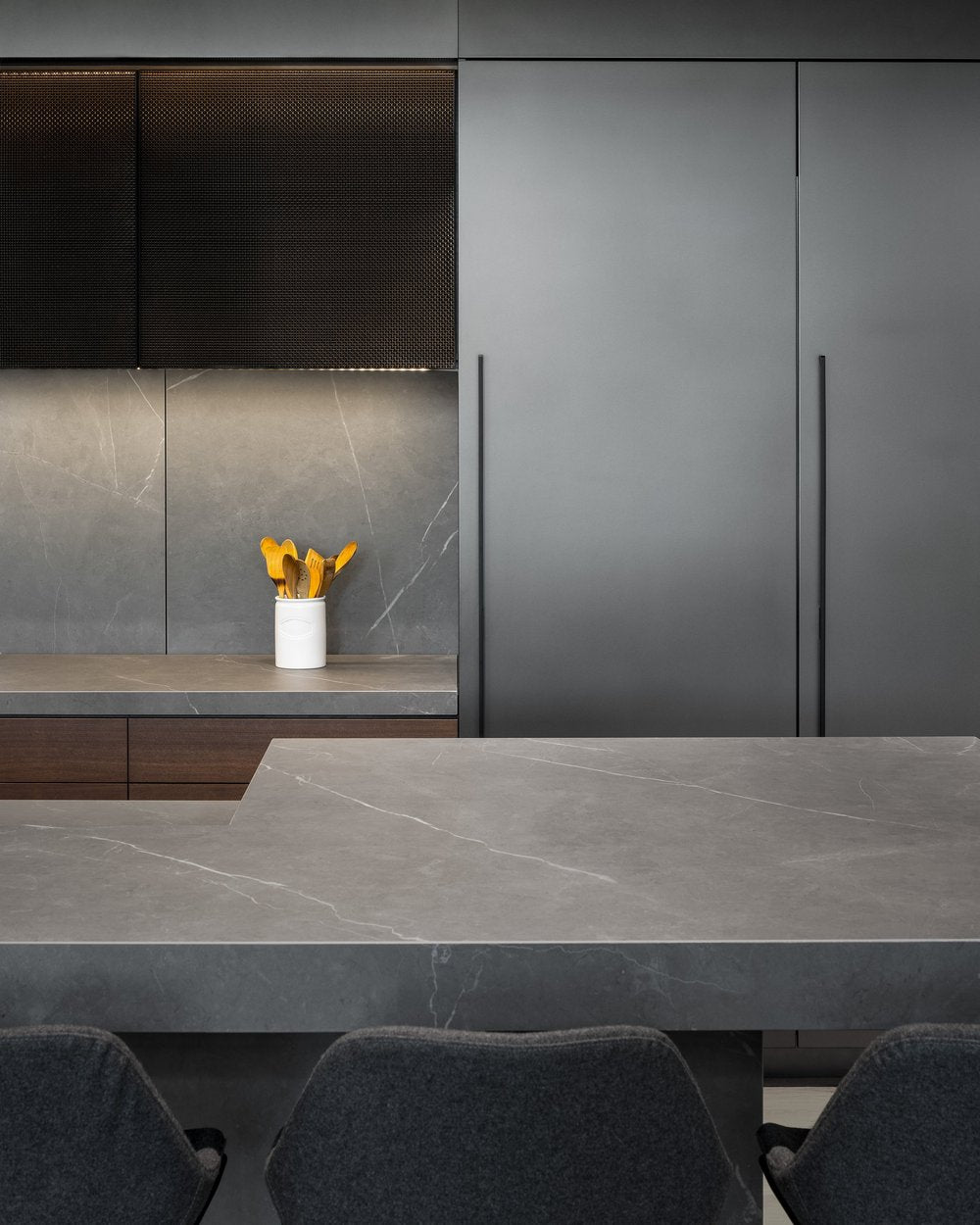 Pietra Grey