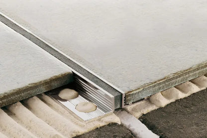 Novojunta Metal Alu. 10x2500 Gris-02
